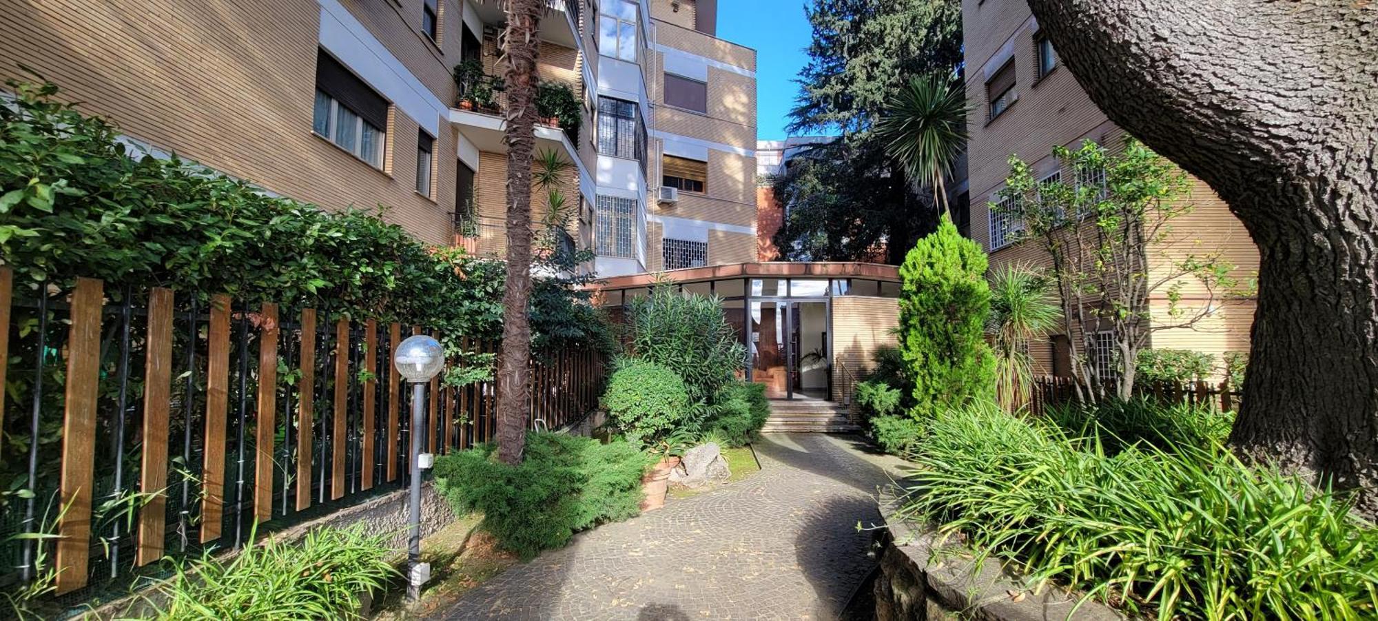 Bnb Rooms And Comfort — Foto 2