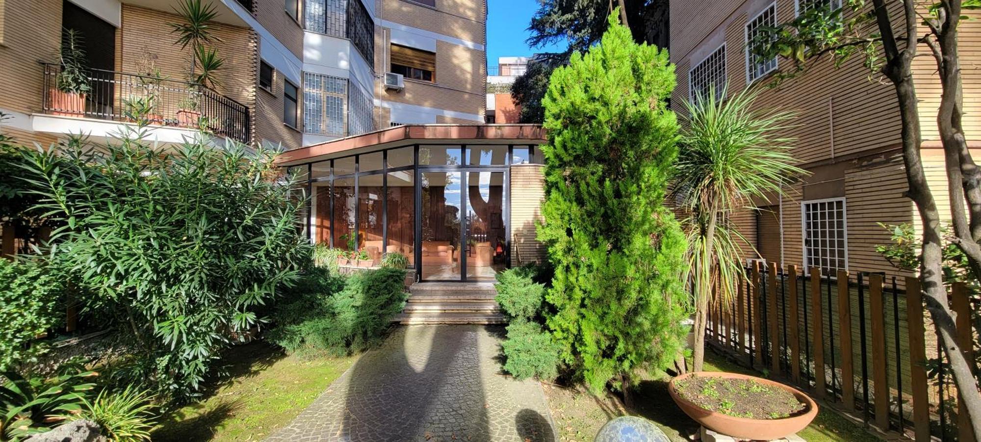 Bnb Rooms And Comfort — Foto 1